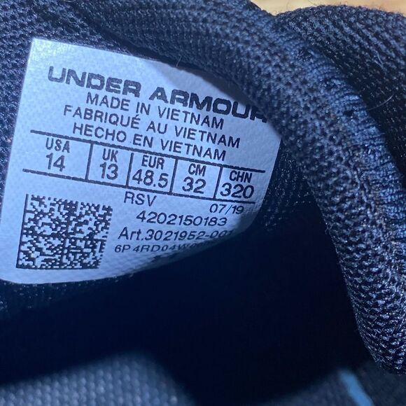 UNDER ARMOUR Charged Assert   Shoes 3021952-001 Black / White Womens Size 14 - Picture 6 of 7